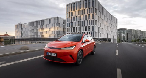 Novo BYD DOLPHIN G DM-i marca a estreia da Tecnologia Super H�brida DM 5.0 no mercado europeu