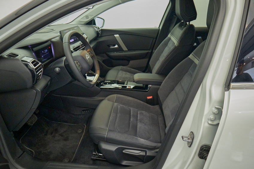 Citro�n �-C4 400 �-Series Collection 156 Cv Auto