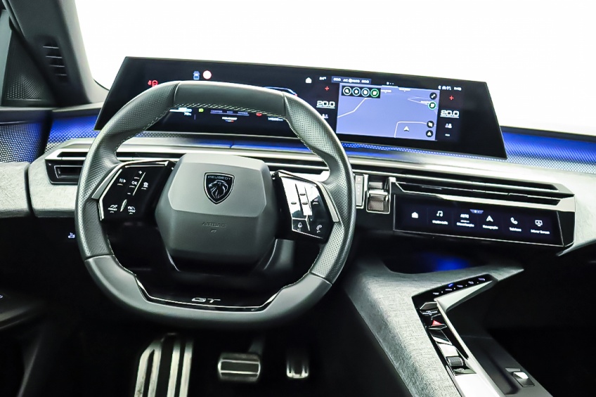 Peugeot E-5008 GT ELETRICO 210CV - BATERIA 73KWH