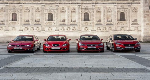 SEAT Leon 25 anos depois: mais tecnol�gico e eficiente com at� 133 km de autonomia el�trica