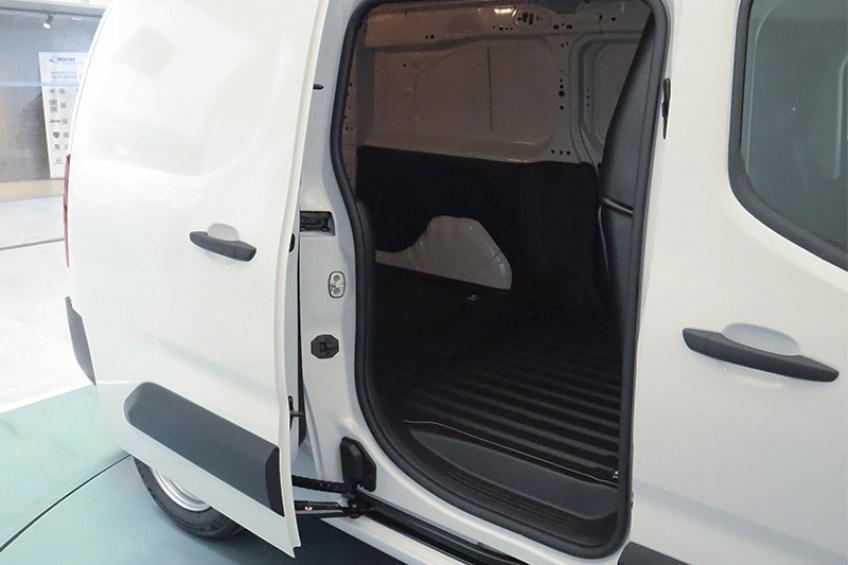 Fiat Professional DOBL� XL MANUAL