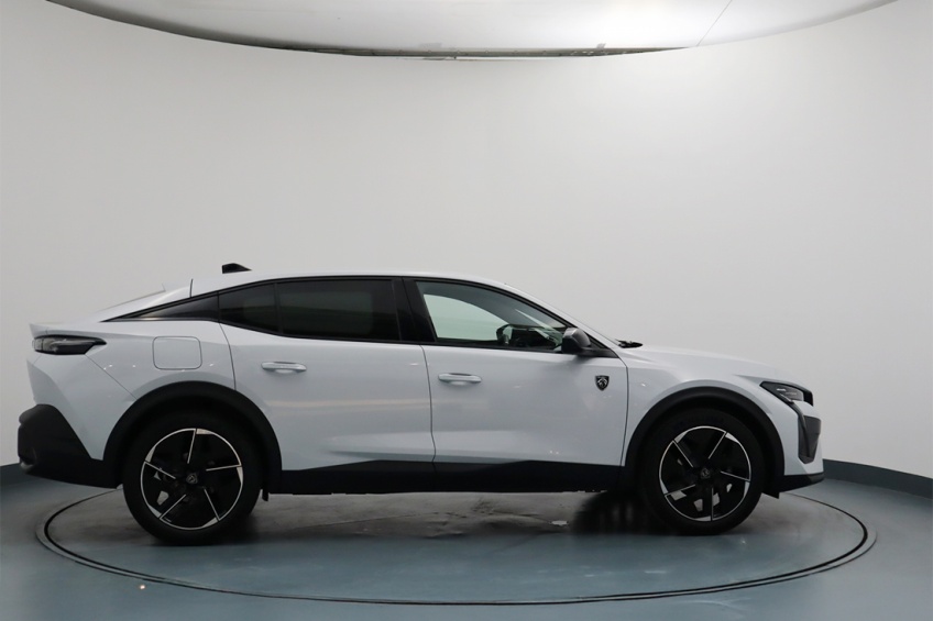 Peugeot 408 GT Puretech 1.2 130 CV