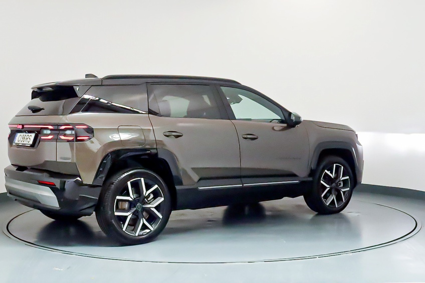 Jeep Compass Summit