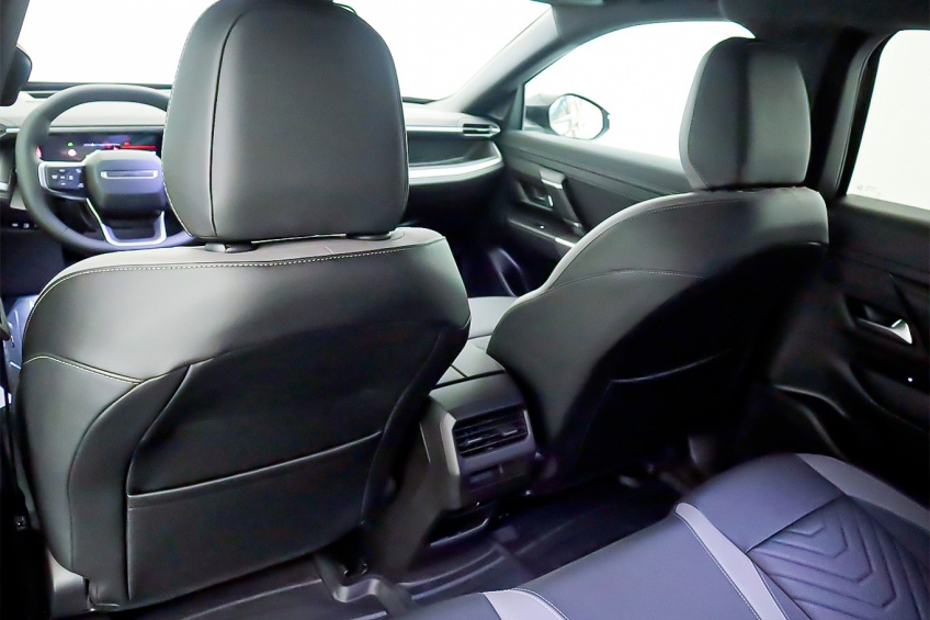 Jeep Compass Summit