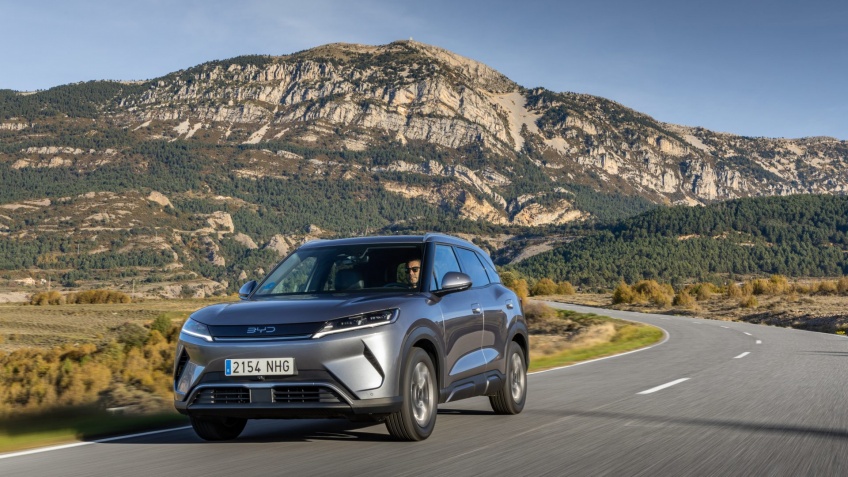 BYD revela novo Super H�brido Plug-in BYD ATTO 2 DM-i e BYD ATTO 2 Comfort 100% el�trico