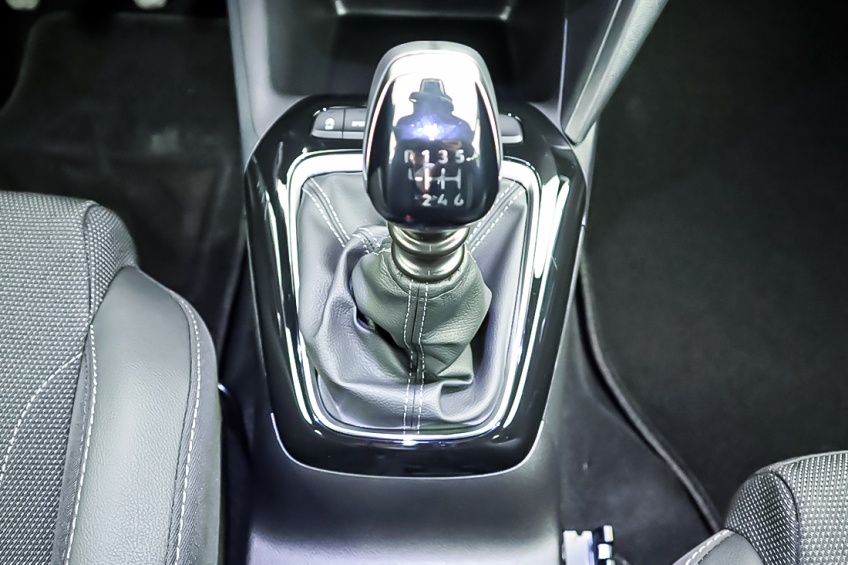 Opel CORSA GS