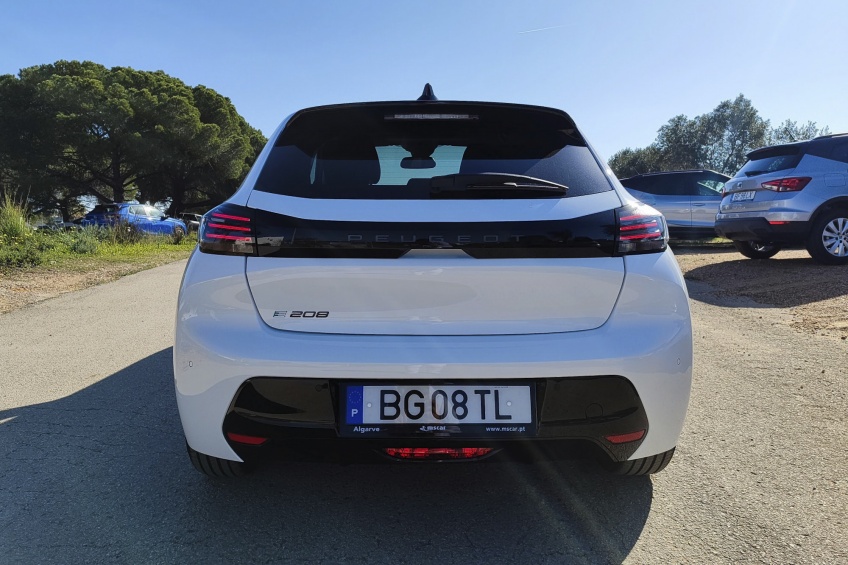 Peugeot e-208 Allure Pack 50 KWh 136 Cv