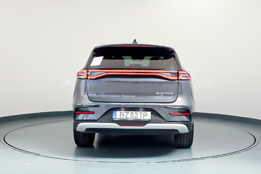 BYD TANG FLAGSHIP