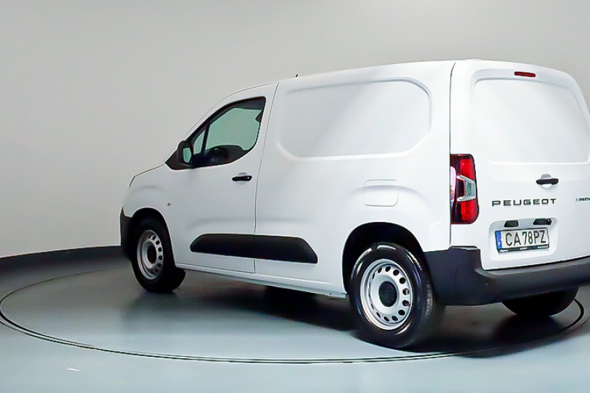 Peugeot E-PARTNER STANDARD ELETRICO 136CV - BATERIA 50KWH