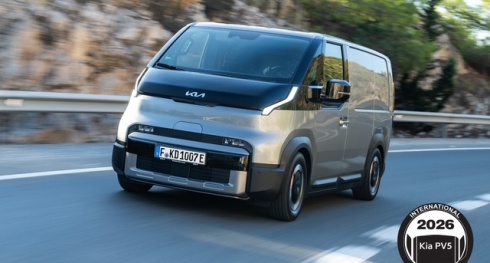 Kia PV5 conquista t�tulo �2026 International Van of the Year�