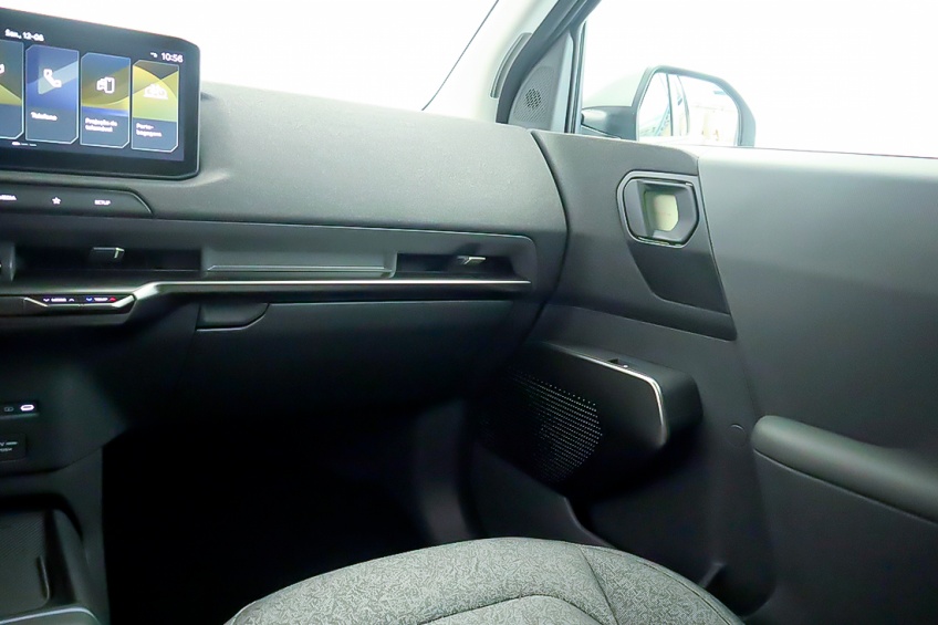 Kia EV2 DRIVE 42 KWH