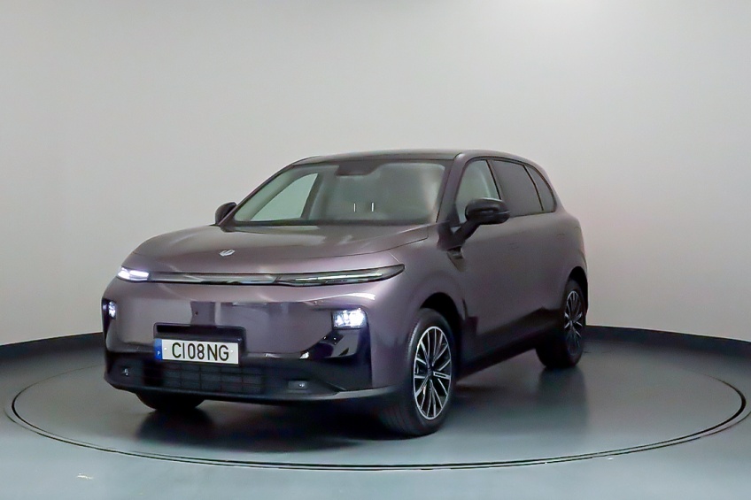 Leapmotor B10 Design Reev