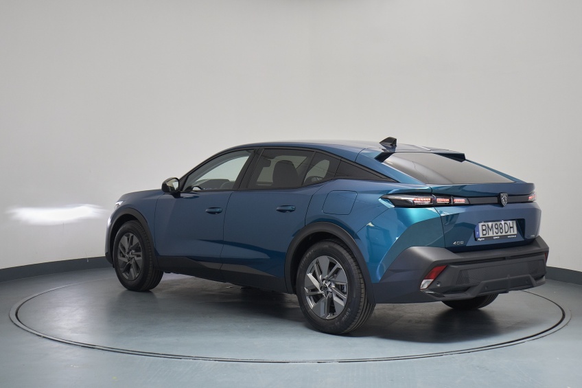 Peugeot 408 Allure Plug-In Hybrid