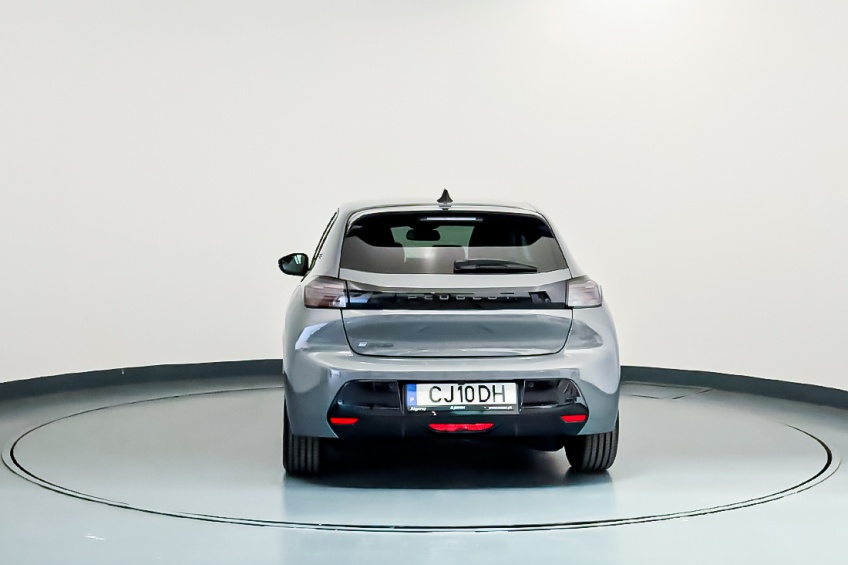 Peugeot E-208 ALLURE ELETRICO 156CV - BATERIA 51 KWH