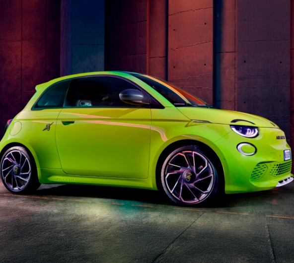 EASY PLAN - ABARTH 500e 100% EL�TRICO Por: 299�/m�s + IVA*