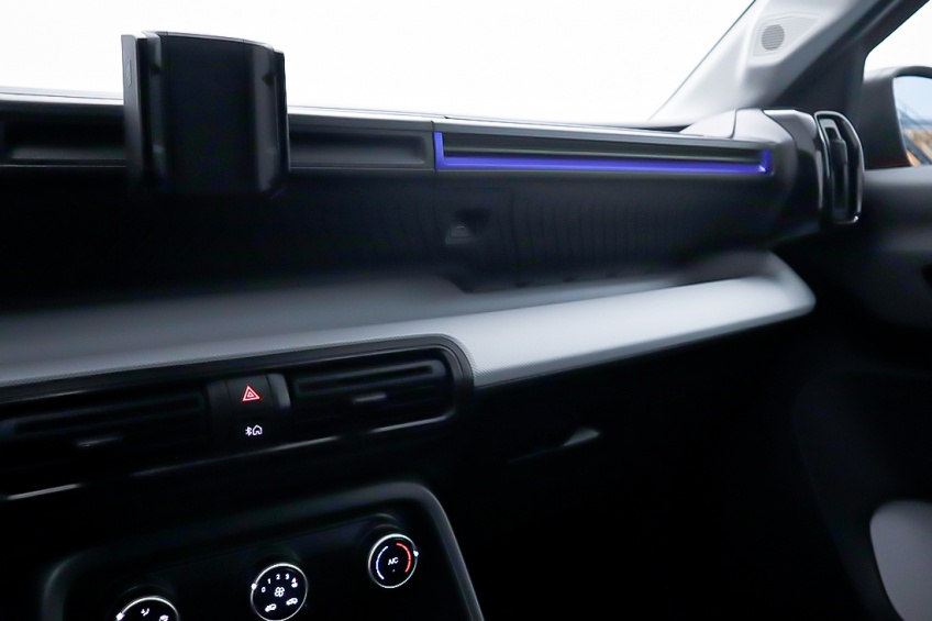 Citro�n �-C3 113CV COM BATERIA 44KWH