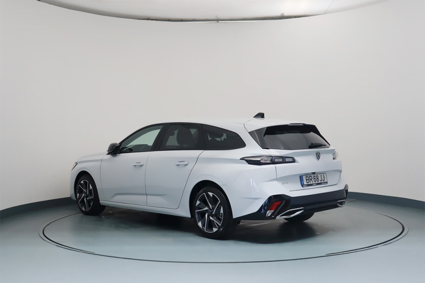 Peugeot 308SW ALL HYB 136CV e-DCS6