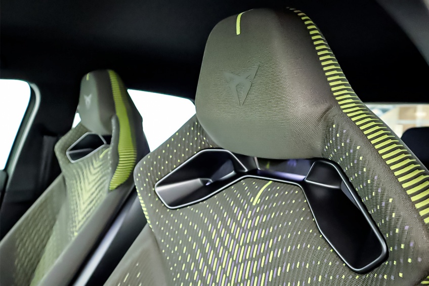 Cupra RAVAL VZ EXTREME 55 KWH 226 CV