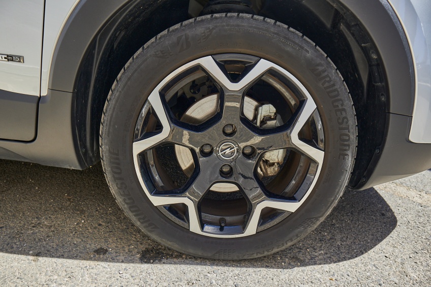 Opel CrossLand Design & Tech 1.2T 110 Cv