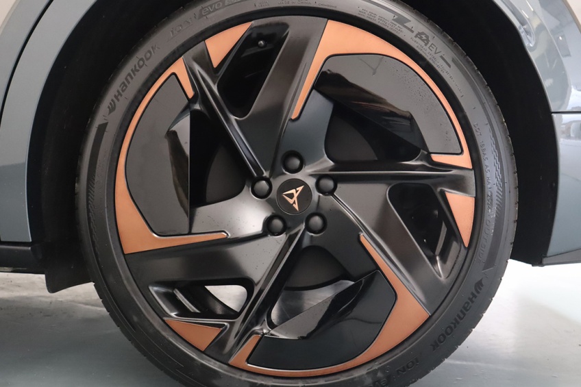 Cupra TAVASCAN ADRENALINE 77 KWH 285 CV AUTONOMIA 570KM