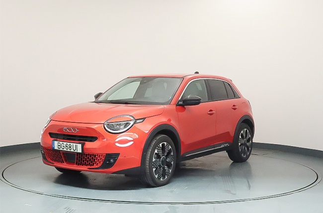 Fiat 600E EL�TRICO LA PRIMA