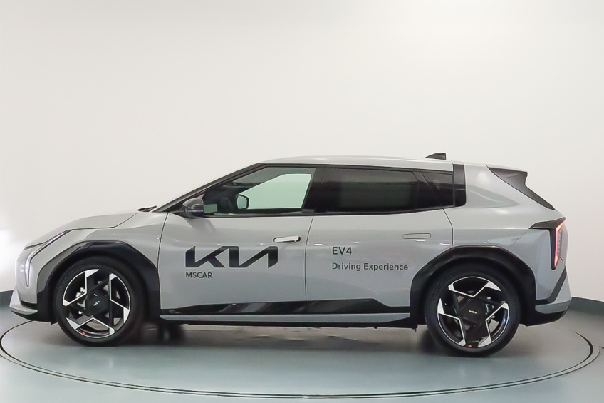 Kia EV4 GT LINE 81,4kWh