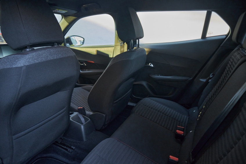 Peugeot 2008 Active 1.2 PureTech 100 Cv