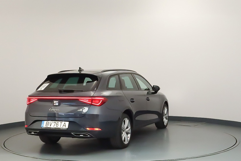 Seat LEON ST 1.5 E-HYBRID PLUG-IN  DSG FR PLUS 6V AUTONOMIA AT� 131 KM