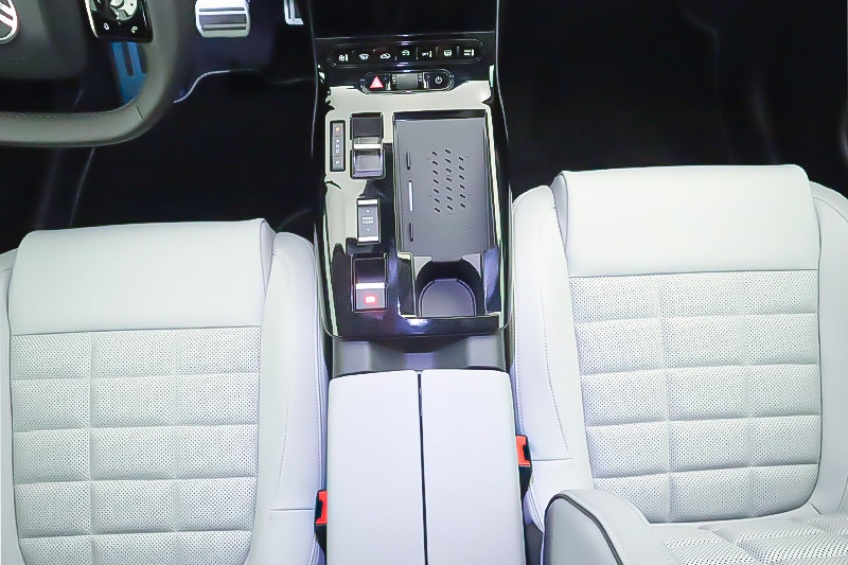 Citro�n C5 AIRCROSS HIBRIDO 145CV MAX
