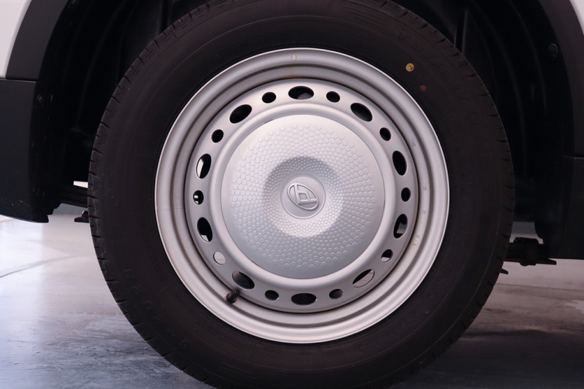 Maxus Ed3 swb FURG�O DE 4,8 M3