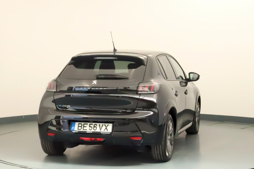 Peugeot e-208 Allure Pack 50 KWh 136 Cv
