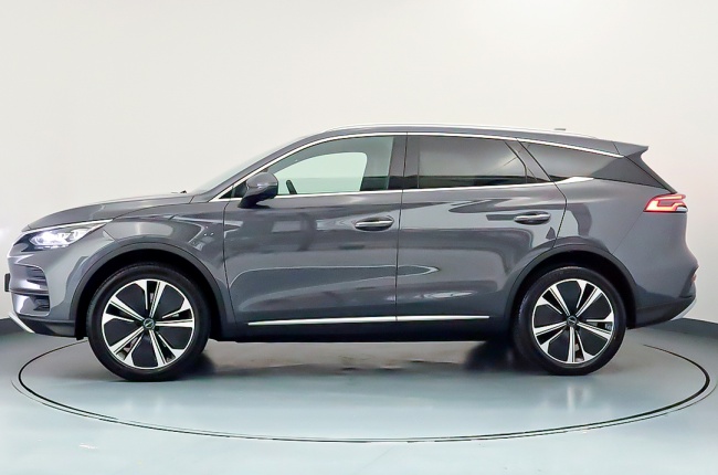 BYD TANG FLAGSHIP