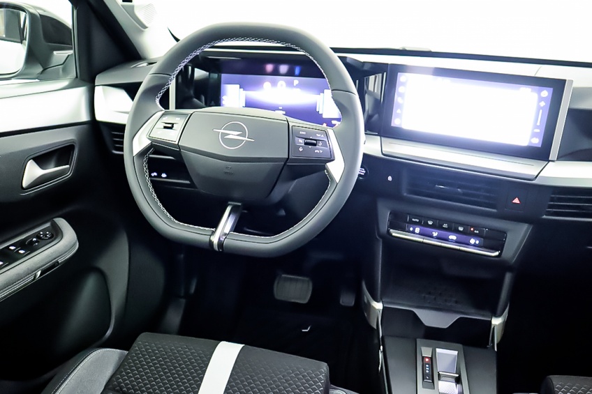 Opel FRONTERA GS HYBRID