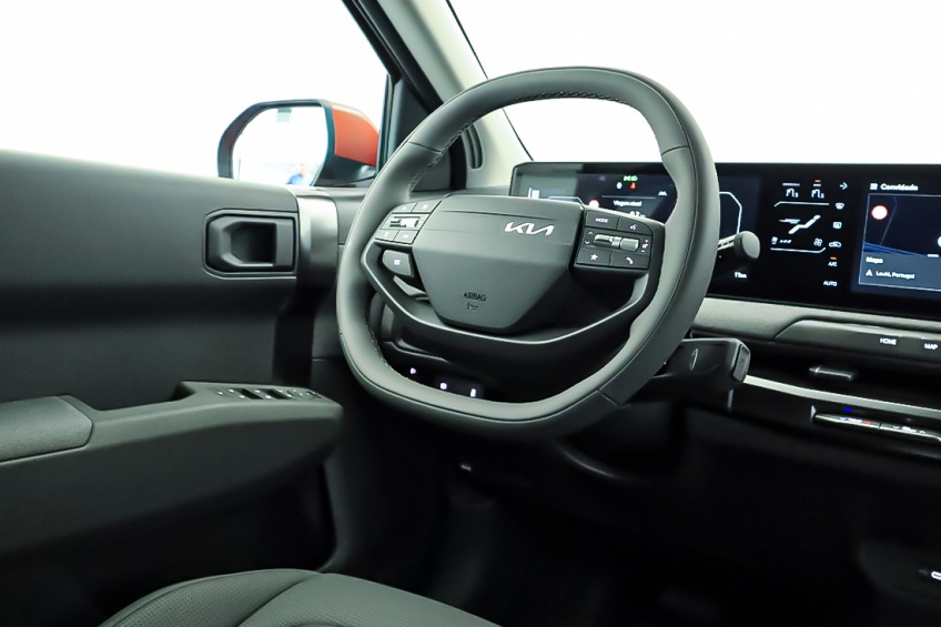 Kia EV3 TECH 82KWH