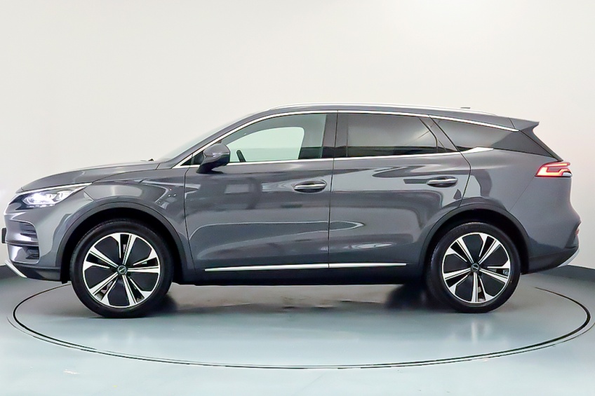 BYD TANG FLAGSHIP