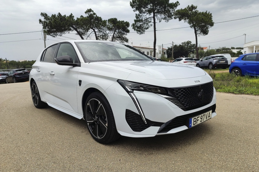 Peugeot 308 E First Edition 54KWh 156 Cv