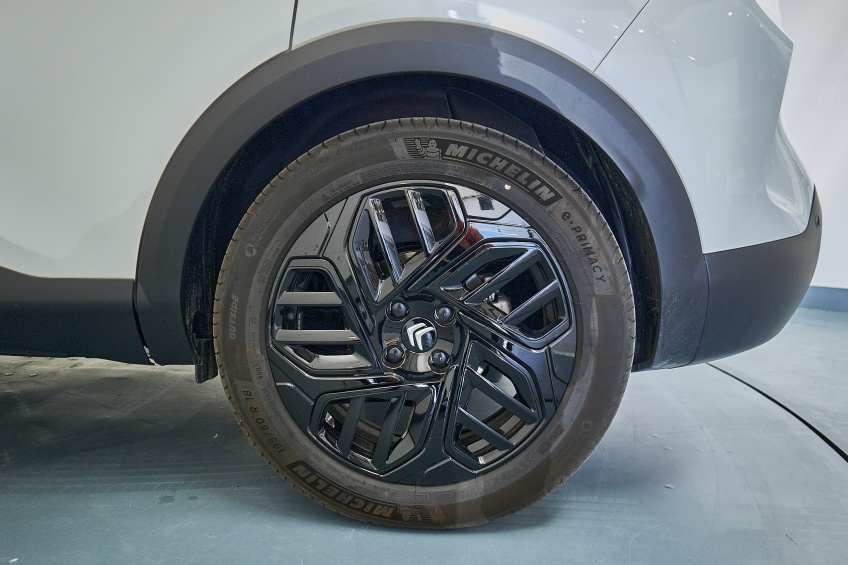 Citro�n �-C4 400 �-Series Collection 156 Cv Auto