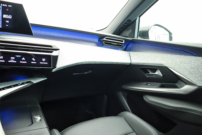 Peugeot E-5008 GT ELETRICO 210CV - BATERIA 73KWH