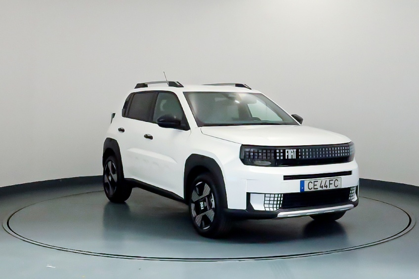 Fiat GRANDE PANDA  LA PRIMA