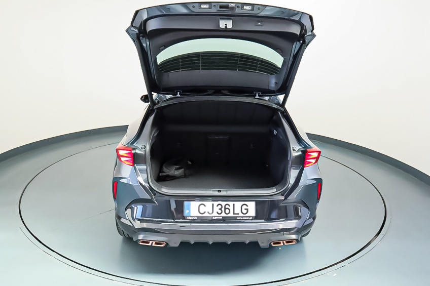 Cupra FORMENTOR 1.5 E-HYBRID 204 CV DSG 6V