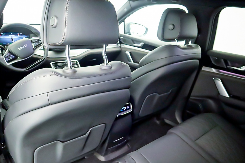 BYD TANG FLAGSHIP