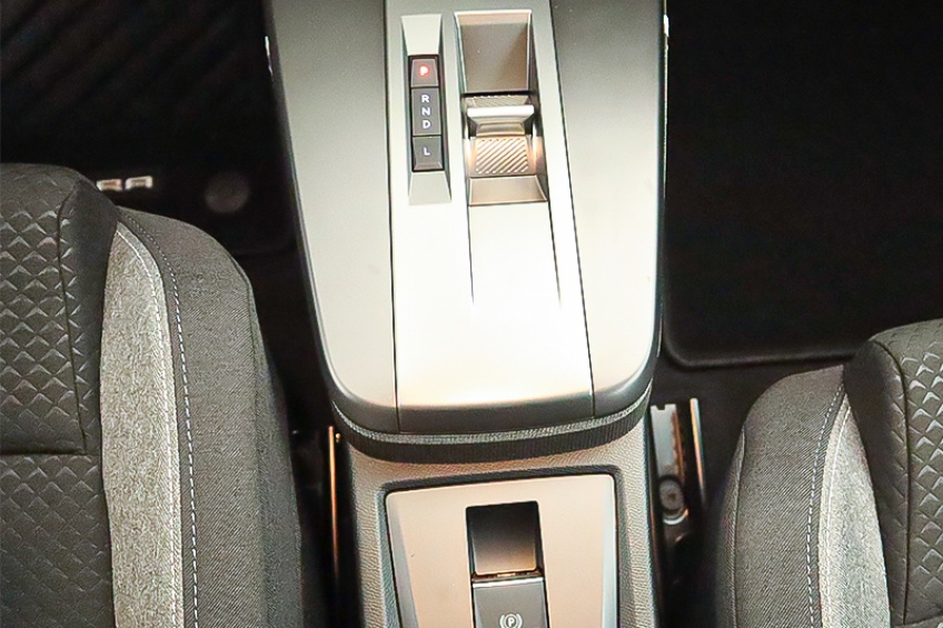 Opel FRONTERA HYBRID EDT 1.2T 145CV