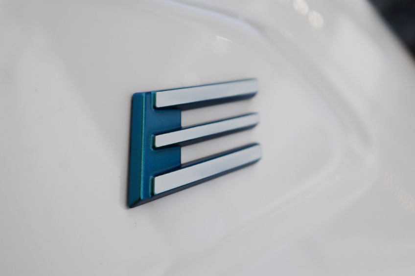 Peugeot E-208 STYLE EL�TRICO