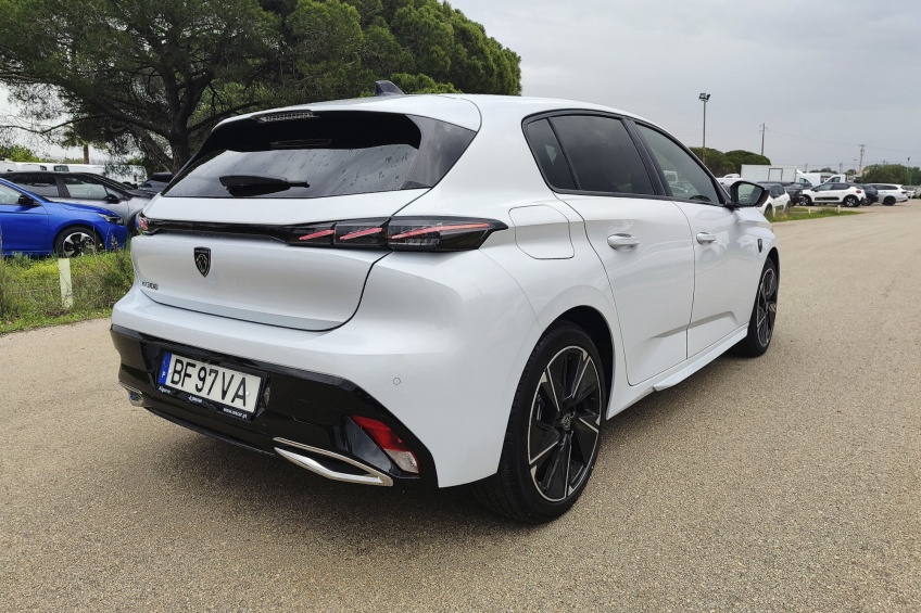 Peugeot 308 E First Edition 54KWh 156 Cv