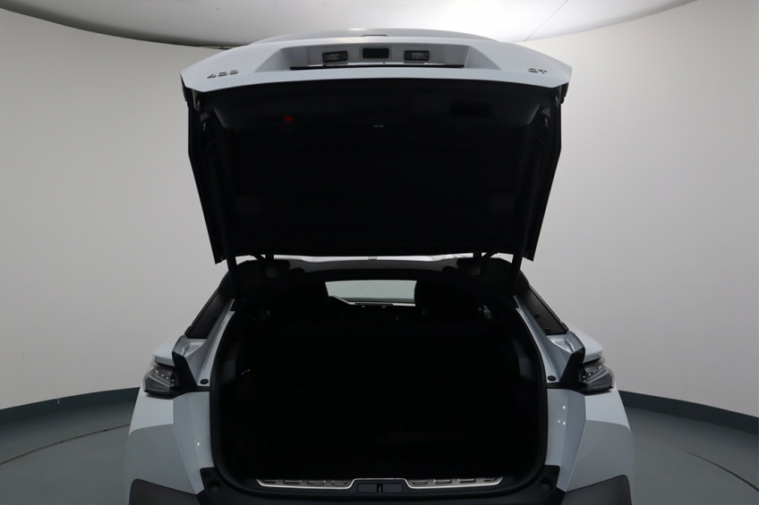 Peugeot 408 GT Puretech 1.2 130 CV