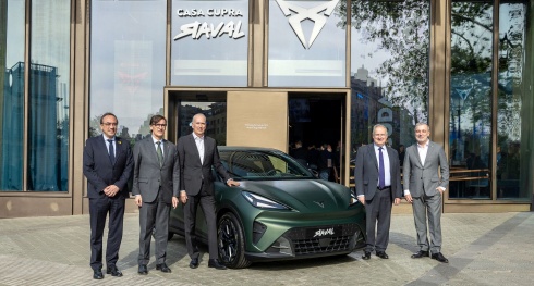 CUPRA d� in�cio � estreia mundial do CUPRA Raval com um primeiro evento institucional em Barcelona