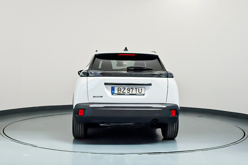 Peugeot 2008 ALLURE 1.2 GASOLINA 100CV