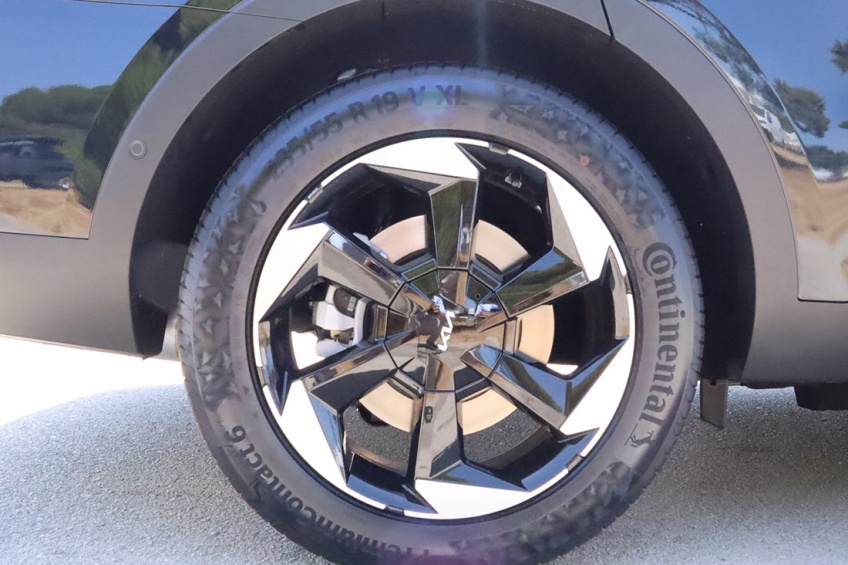 Kia SORENTO 1.6T-GDi HEV 7L 2WD 6AT CONCEPT+SRF