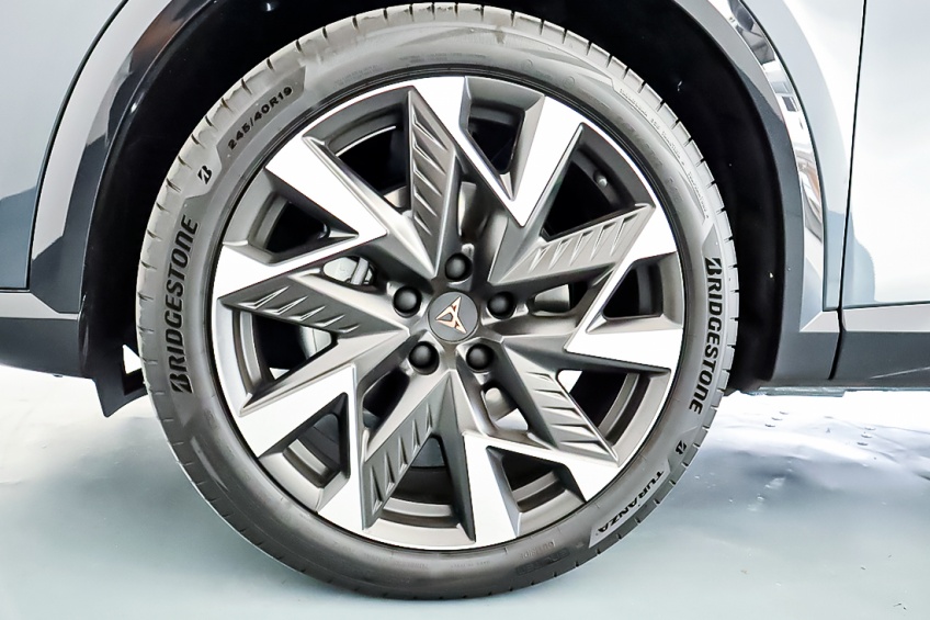 Cupra FORMENTOR 1.5 E-HYBRID 204 CV DSG 6V