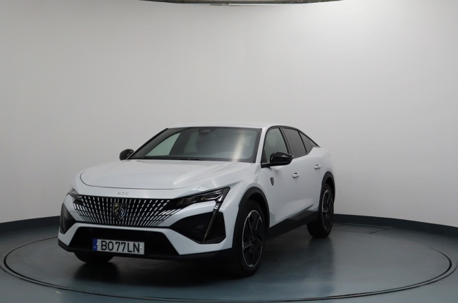 Peugeot 408 GT Puretech 1.2 130 CV